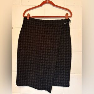 H&M Black Houndstooth Pencil Skirt